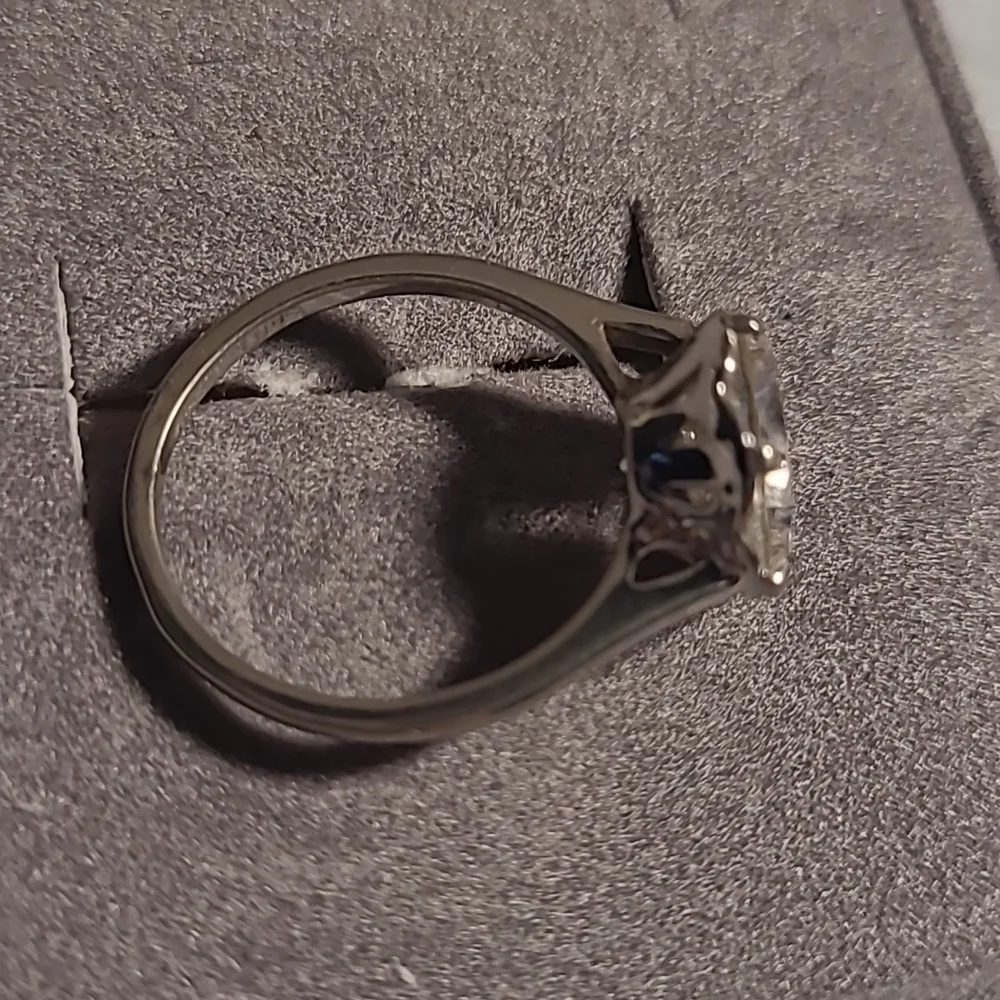 Sterling Silver Women's Ring New